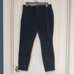 Royalty for me Dark wash Jeans Slit Hem Size 6